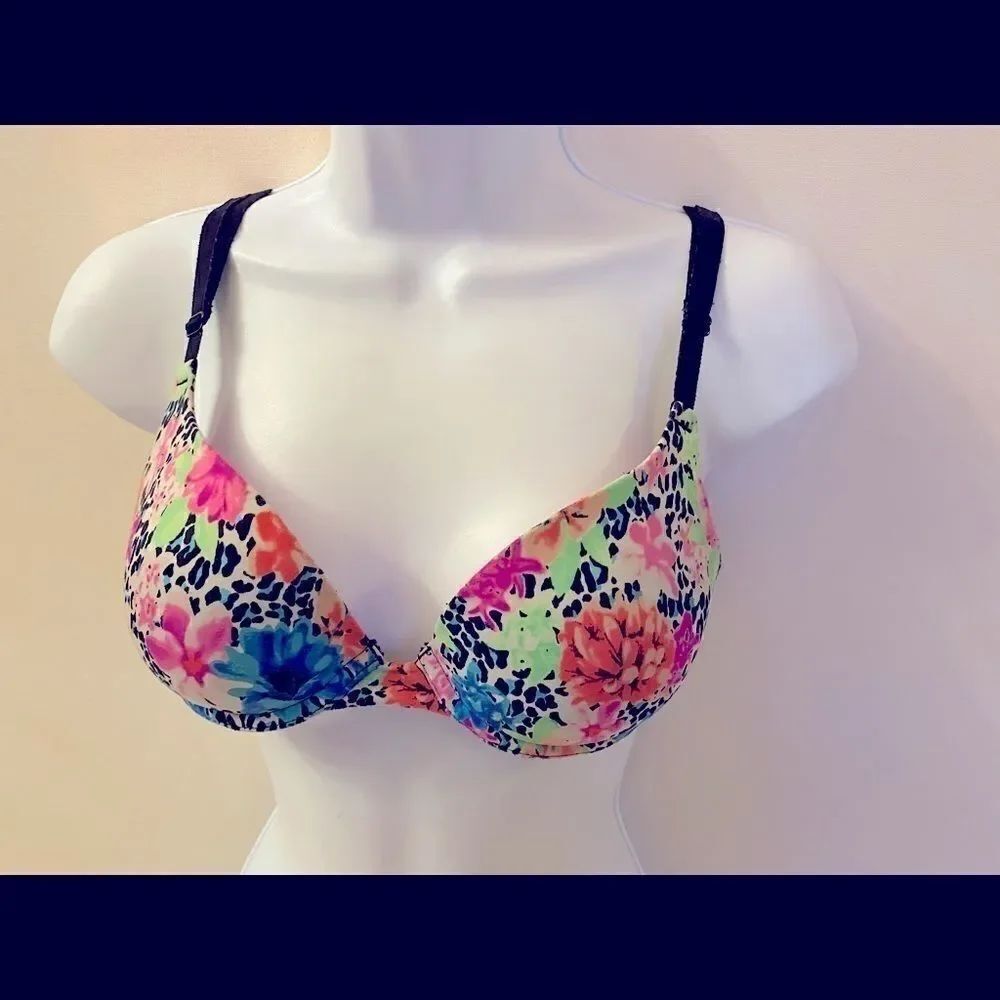 🎀Pink Victoria ‘s Secret push up PiGeonnant  Size:32B